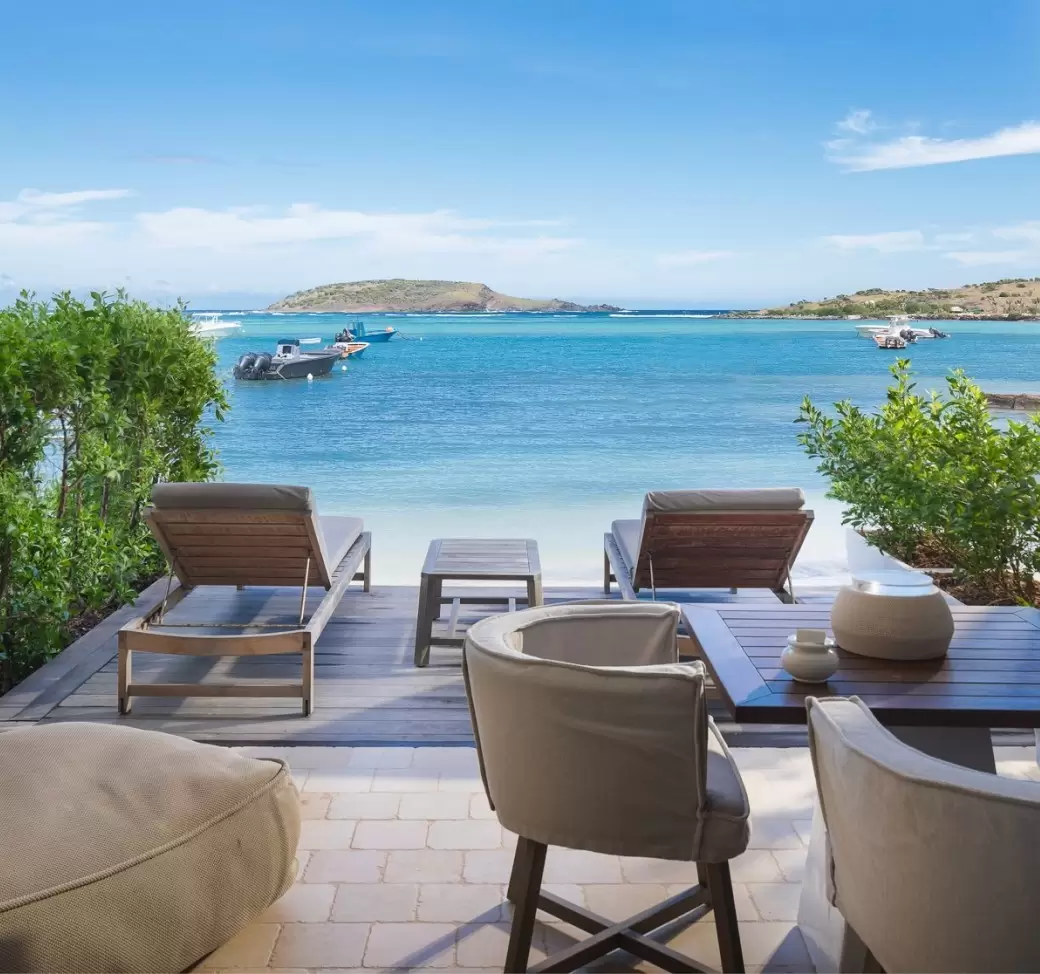 Intimate Retreat