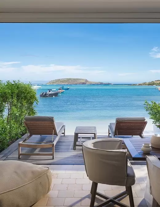 Intimate Retreat